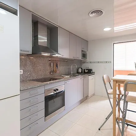 Lets Holidays Bright Duplex With Pool Tossa de Mar